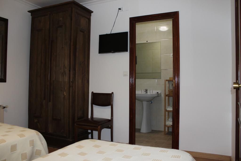 Hostal Monte Rio Ξενοδοχείο Trescares Δωμάτιο φωτογραφία
